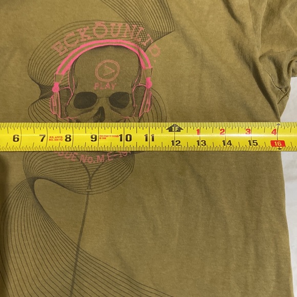 Echo Skull Tee - Picture 7 of 8